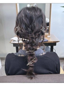 モアナ バイ ヘッドライト 新越谷店(Moana by HEADLIGHT) Moana【新越谷】#ヘアセット#お呼ばれヘア#結婚式ヘア