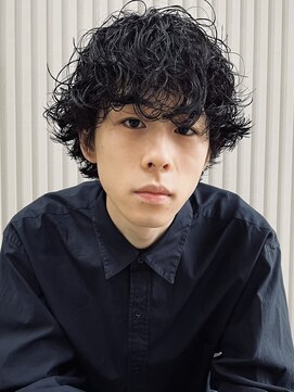 スミス 秋葉原(Smith) MEN’S HAIRブルーブラックシャドウパーマ