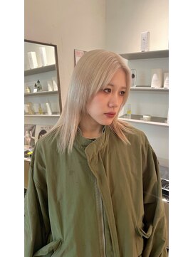 オンヌ(onnu) ホワイトベージュ