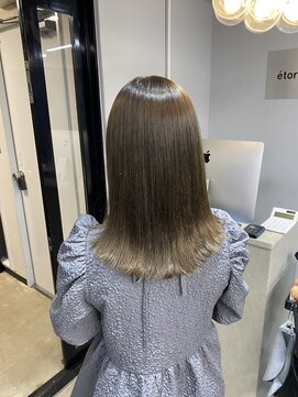 エトラ 渋谷店(etora) 前髪 外ハネボブ くびれヘア ハイライトカラー"