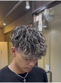スペインカール/ホワイトメッシュ/江戸川区メンズパーマ