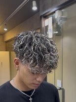 ライズ 新小岩店(RISE)&nbsp;スペインカール/ホワイトメッシュ/江戸川区メンズパーマ