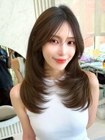 アフロートリノ(AFLOAT Leino)&nbsp;結べるレイヤーカット　ハッシュカット