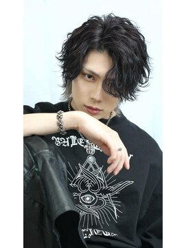 リップスヘアー 梅田(LIPPS hair) ブリーチカラー センターパートウルフ