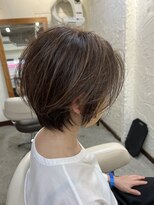 シロ(Shiro)&nbsp;大人ショートボブ 【大人ショート/髪質改善/吉祥寺/縮毛矯正】