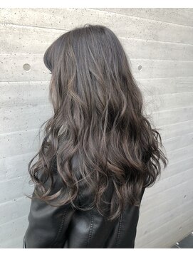 アライブ キチジョウジ(ALIVE Kichijoji) 【ALIVE吉祥寺】とろみエレガンスグレージュハイライトカラー