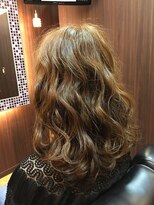 ヘアアンドスパ バースデイ(Private Salon HAIR&Spa BiRTHDAY) ミディアムウェーブ