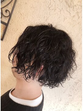 プリモ ココ 鍋島店(Primo coco.) メンズボブスタイル【スパイラルパーマ】