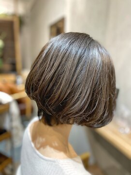 ウラロージュ(uraloge) ☆グラデーションボブ☆