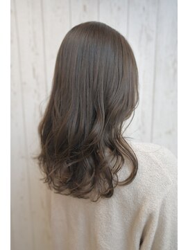 ビューティライブラリヘアラボサロン(BEAUTY LIBRARY Hair Lab Salon) イルミナカラーヌードフォレスト透明感アップカラー