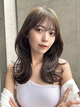 ザシー おおたかの森(The C) レイヤーミディアム　オリーブベージュ　小顔バング