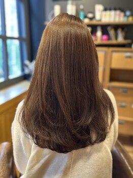 アティーナ 横浜元町店(Attina)の写真/縮毛矯正をしないで扱いやすい髪に。形状変化トリートメント使用で髪の扱いを良くし、悩みの根本を解決。