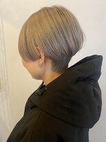 ウィ 立川(Oui) 【Oui!xSEIGO】 Authentic short bob