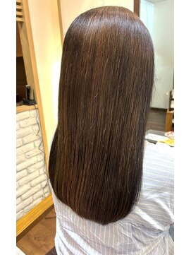 ヘアー グリーン(hair green) 40代50代60代ロングスタイル/ツヤツヤロング/香草カラー