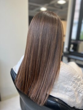 ボンズサロン(BONDZSALON) 髪質改善&縮毛矯正×酸性ストレート【麻布十番,六本木】