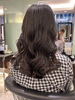 アピッシュ ギンザ(apish ginza)&nbsp;結んでも可愛いヘアスタイル/コテ巻き風パーマ/ロングパーマ