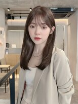 ウェイズ トウキョウ(Ways TOKYO) レイヤーカット　グレージュ　前髪カット　顔まわりカット