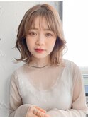 小顔 イメチェン 外ハネボブ 美髪 くびれ ベージュ サイドバング