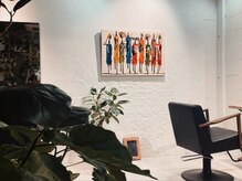 シーン 自由が丘(scene)の雰囲気（atelier sceneとしてアート作品等の展示、販売も行っております）