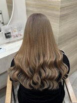 ラビス クローバー(Lovis clover) 〔NANA〕ミルクティーベージュ