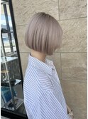 ホワイトベージュ/ミルクティーベージュ/ハイトーン/ボブ