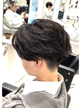 オーシャントーキョー 仙台(OCEAN TOKYO) フェザーショートニュアンスパーマセンターパートツーブロック