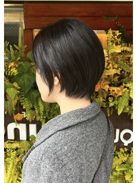 スクエアウーノ 博多(SQUARE＊UNO HAKATA) 乾かすだけでキマる、清潔感ショート/髪質改善・ショート