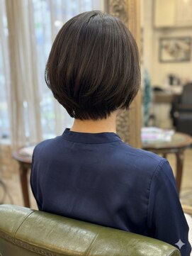 ソレイユ 新宿御苑前 (SOLEIL) アッシュベージュショートボブ