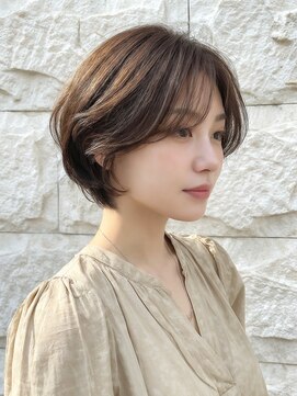カバーヘア ブリス 上尾西口店(COVER HAIR bliss) 夏カラー透明感ふんわり斜めバングショートボブ30代40代p上尾