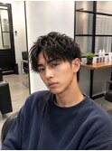 柔らか束感ニュアンスマッシュパーマメンズトレンドヘア