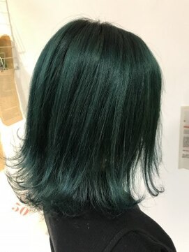 ジーナ(XENA) アルペングリーン