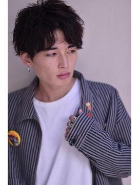 エイチ(H eitf) 【トランクスヘア ツイストパーマ コンマヘア/小島遥香】