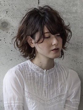 シック(sick) パーマボブ