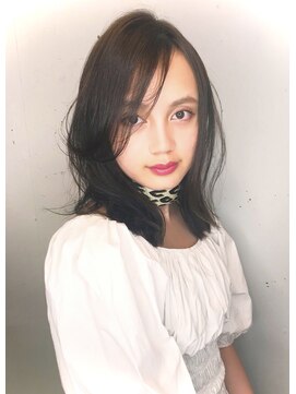 ラブクロムトーキョー オモテサンドウ(LOVECHROME OMOTESANDO) 長め前髪のナチュラルくびれヘア