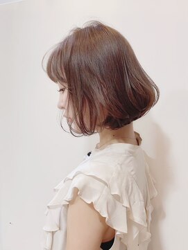 エトワ(ETOWA) ミディアムボブ/ふんわりエアリー/透明感カラー