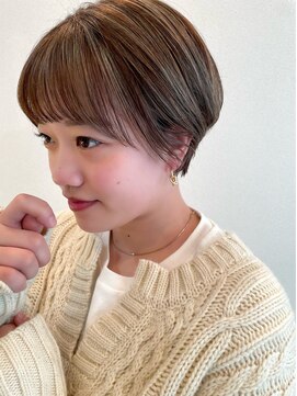 ウル(uLu.) 【立体感】骨格補正ショート×ハイライト