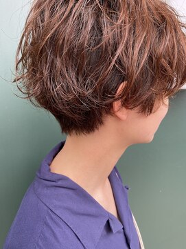 エダメ(EDAME) クセ風、柔らかパーマスタイル