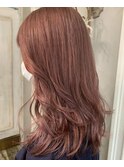 ピンクベージュ