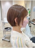 ショートボブ