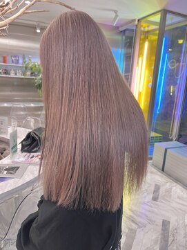 ゼスト 八王子店(ZEST) くすみピンクベージュ/ハイトーンピンク/佐々木麻衣