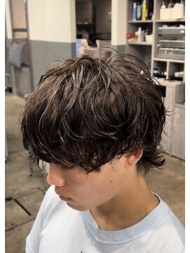 ノイセル 西本町(Noisyle) 茶髪柔らか質感マッシュウルフシャドウパーマ