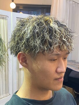 エアグローヴォルツー(air glow vol.2) キャップメッシュ、ツイストスパイラル