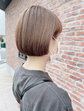 オーガニック アトリエ 大宮(organic+atelier) ブリーチなし大人可愛いマロンブラウン似合わせ耳かけボブ