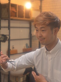 ブリス 所沢小手指店(bliss)の写真/【大人のためのメンズ専門サロン】貸切空間で、あなたに似合うヘアを提案します♪