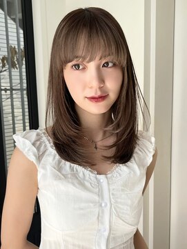 ローネス(LONESS) 簡単にスタイリング！！レイヤーカット×くすみベージュ◎