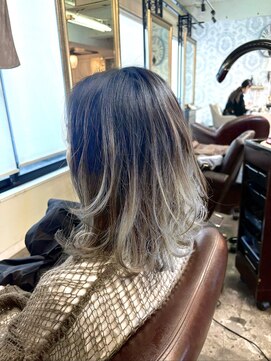 ヘアー ラウンジ アート(HAIR LOUNGE ART) エアタッチカラーグレー