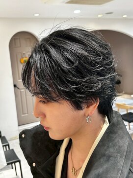 アイトーキョープラスシー 横浜(AI TOKYO+Sea) 横浜/高島町/フェザーパーマ/毛流れパーマ/センターパート