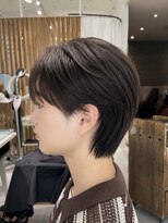ネオリーブウリ 二子玉川店(Neolive uri)&nbsp;韓国マッシュスペインカールスパイキーショートブルーブラック