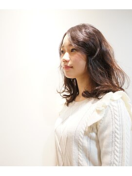 ヘアー マテリアル(hair material) 透明パーマスタイル