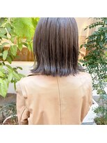 ツバメ ヘアー(TSUBAME HAIR)&nbsp;オリーブベーシュ×外ハネ